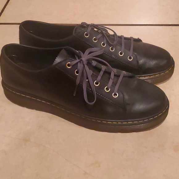 Dr. Marten's Air Walks - Picture 2 of 4